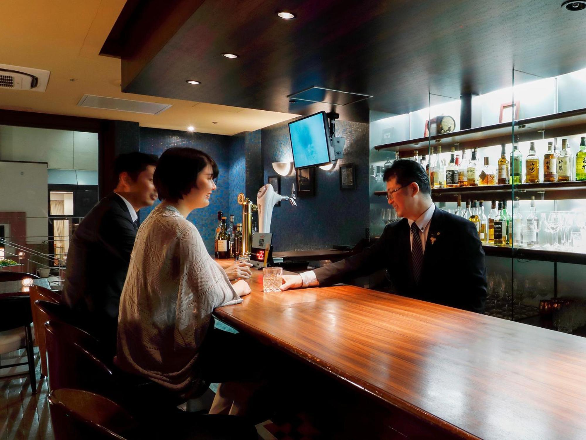 Premier Hotel -Tsubaki- Sapporo Dış mekan fotoğraf A bar in Tokyo